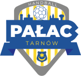Palac Tarnow crest